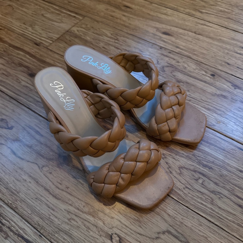 Pink Lily Women's Brown Braided Wedges